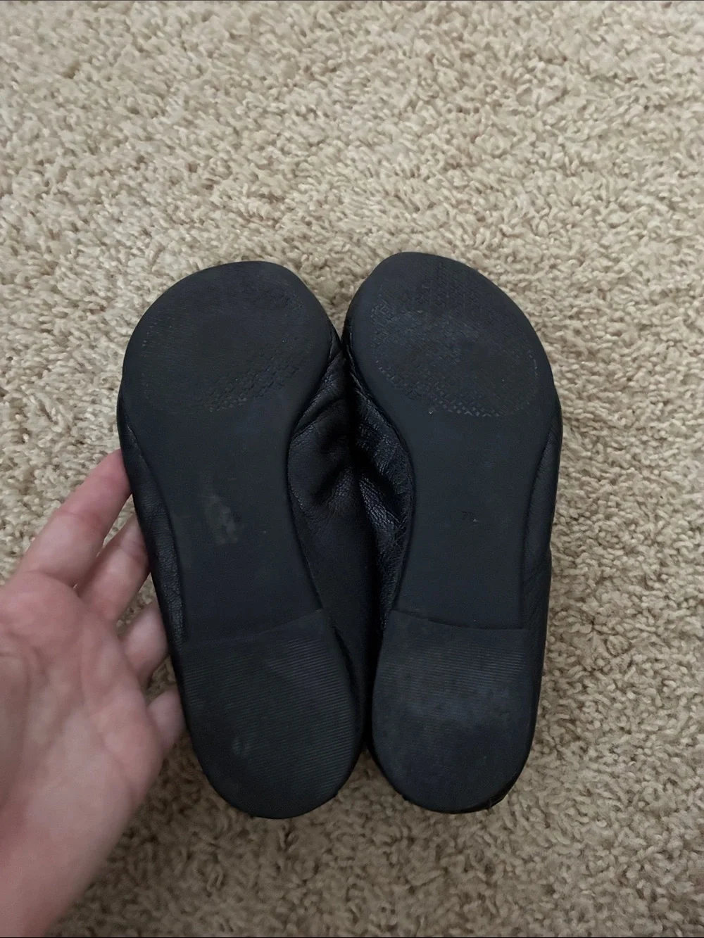 Tory Burch Black Leather Ballet Flats with Gold Emblem (size 7.5)